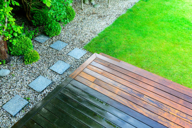 Best Soft Washing for Delicate Surfaces in Hwatha, IA